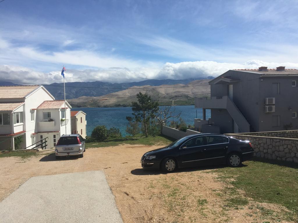 Island Of Pag Holiday Apartments Exterior photo