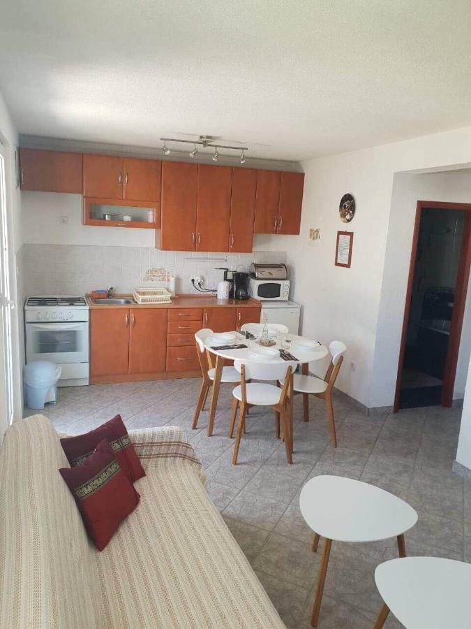 Island Of Pag Holiday Apartments Exterior photo