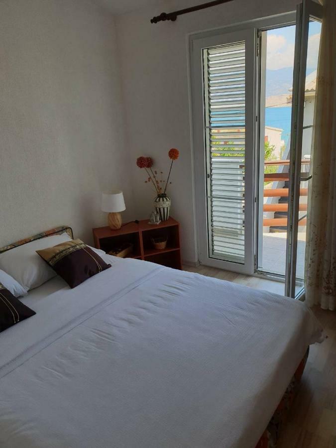 Island Of Pag Holiday Apartments Exterior photo
