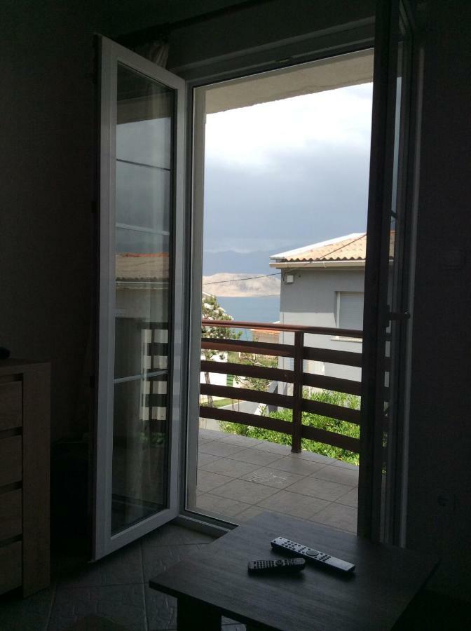 Island Of Pag Holiday Apartments Exterior photo